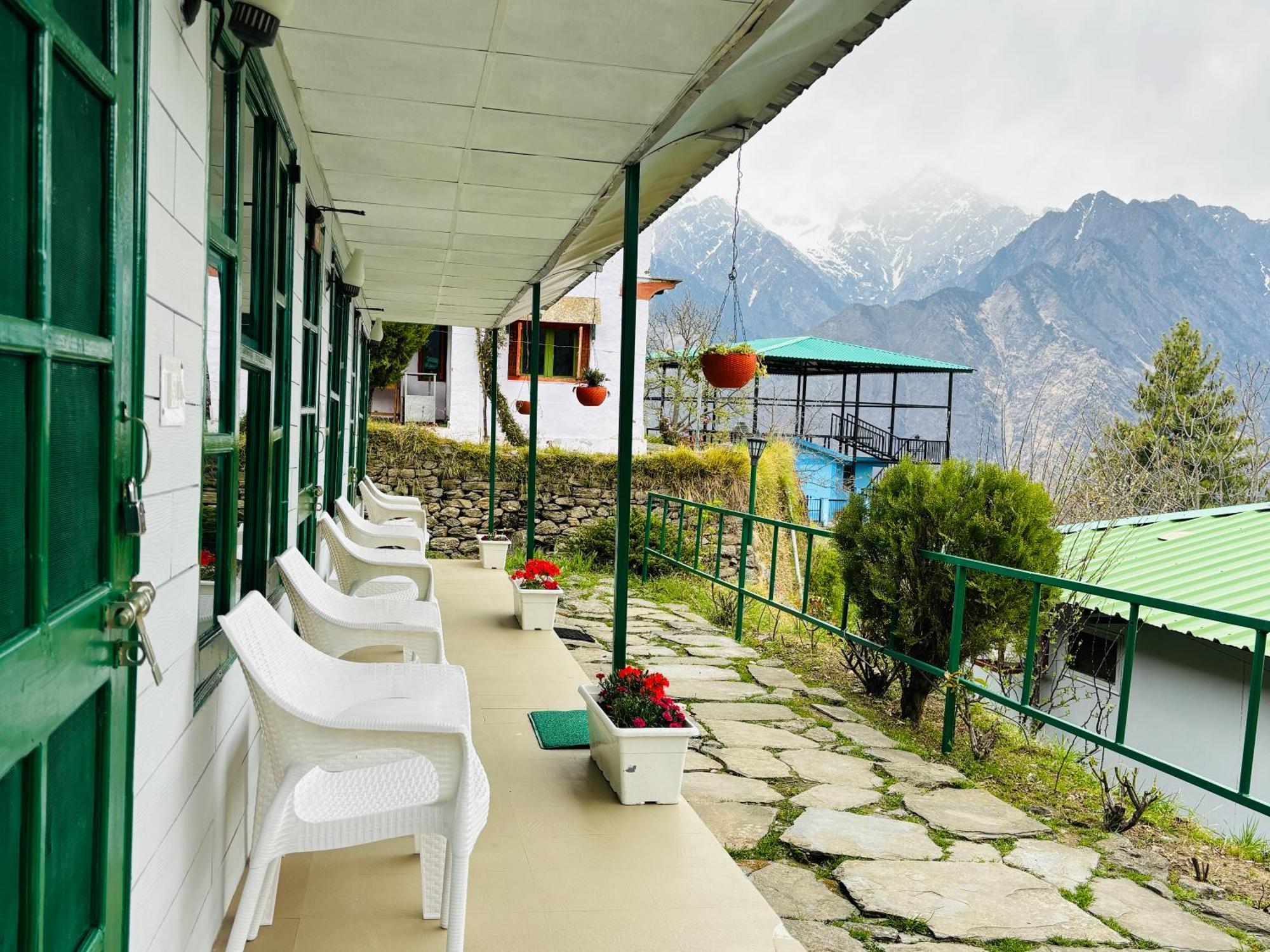 Himalayan High, Auli, By Himalayan Eco Lodges Joshīmath Buitenkant foto