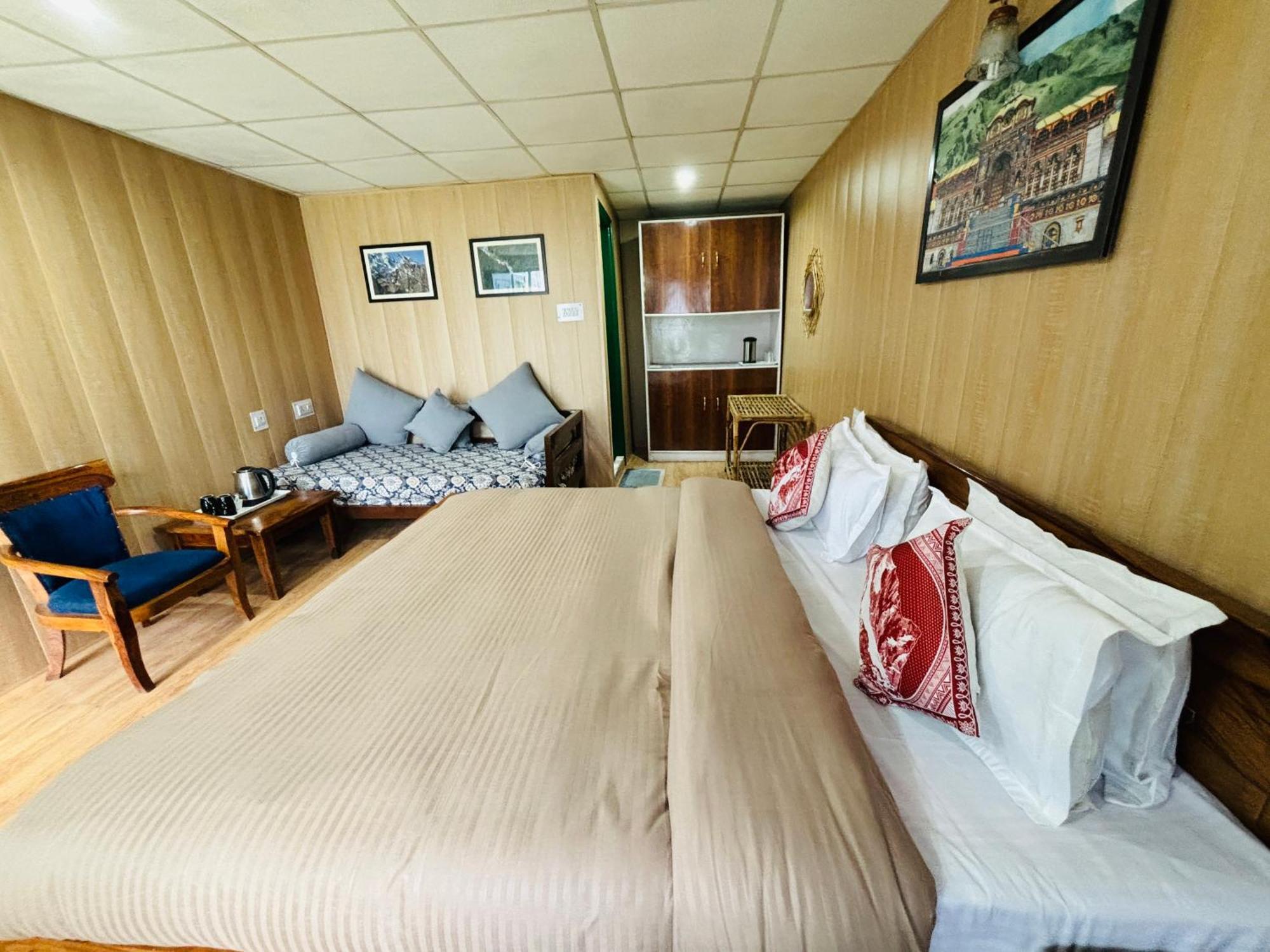 Himalayan High, Auli, By Himalayan Eco Lodges Joshīmath Buitenkant foto