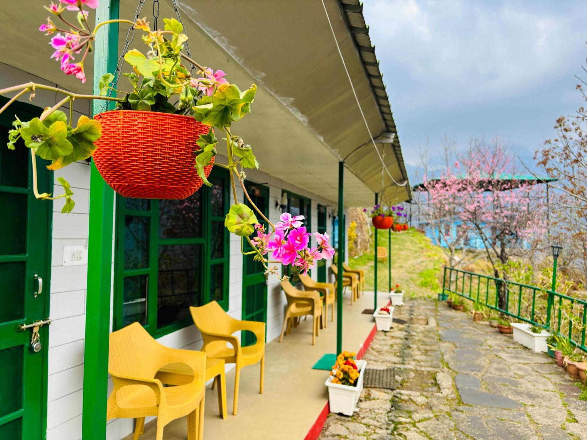 Himalayan High, Auli, By Himalayan Eco Lodges Joshīmath Buitenkant foto