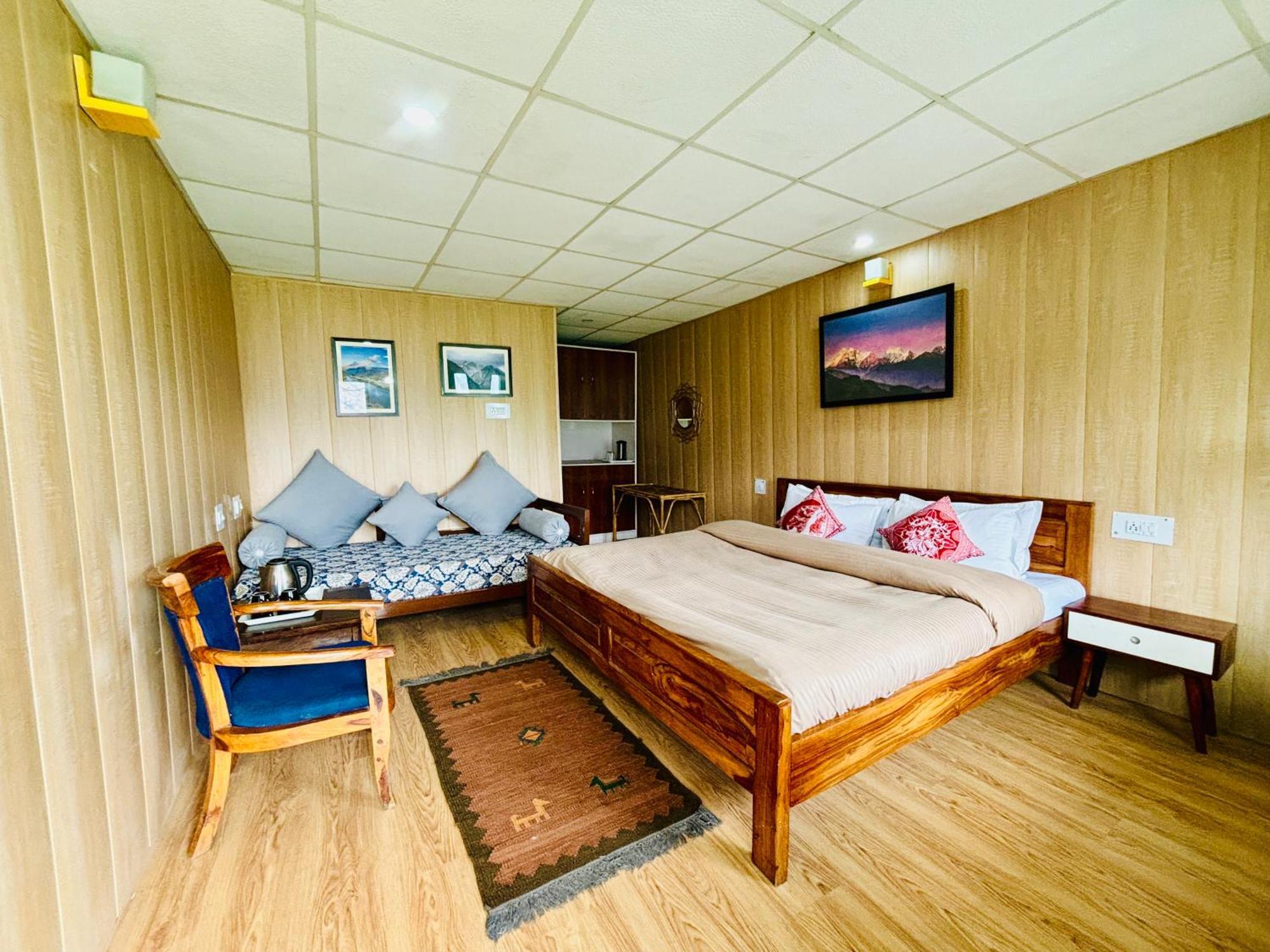 Himalayan High, Auli, By Himalayan Eco Lodges Joshīmath Buitenkant foto