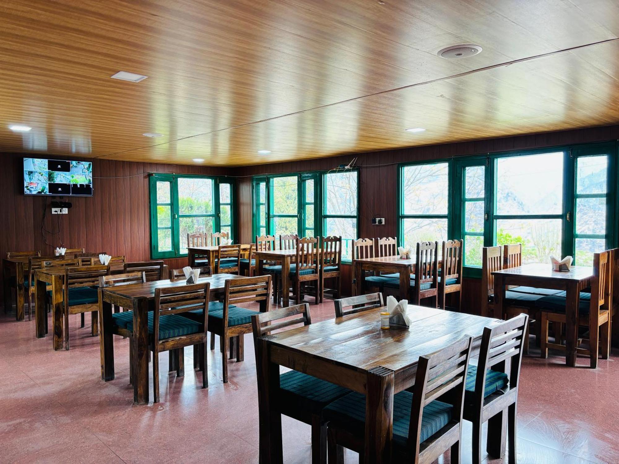 Himalayan High, Auli, By Himalayan Eco Lodges Joshīmath Buitenkant foto